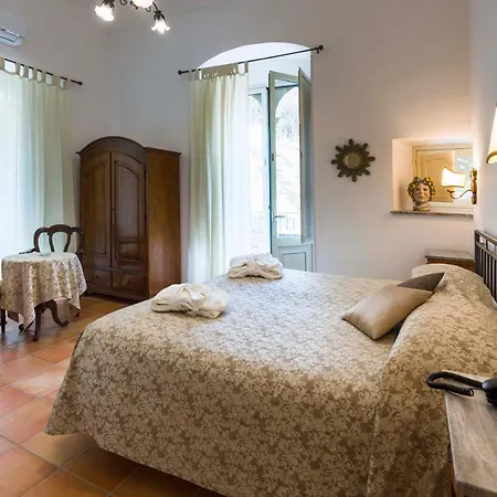 Bel Hotel 3*